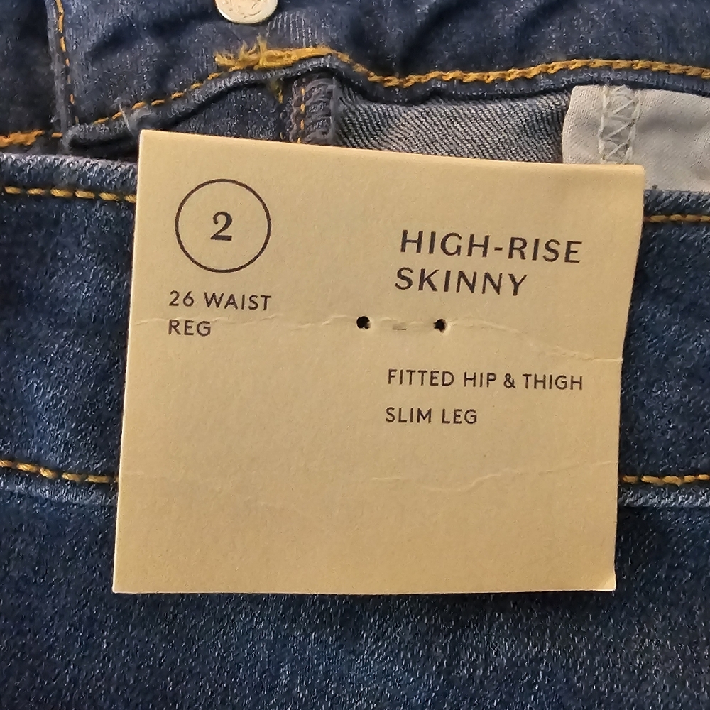 NWT Women's Univsersal Thread High-Rise Skinny Jeans Size:2 - Picture 2 of 11